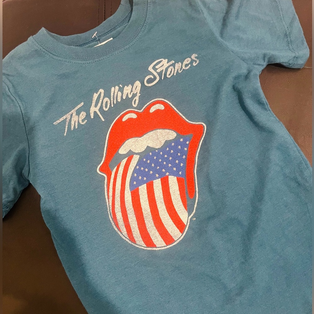 Kids band tee